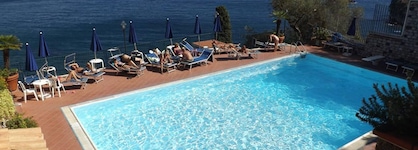 Bay Palace Mazzaro'