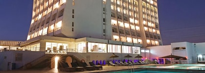 Anezi Tower Hotel & Apartments