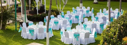 Crown Paradise Club Puerto Vallarta All Inclusive