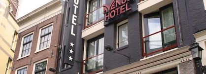 Avenue Hotel