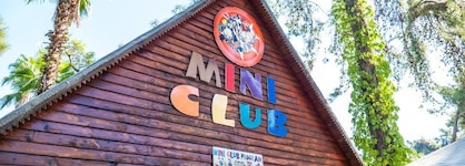 Club & Hotel Letoonia
