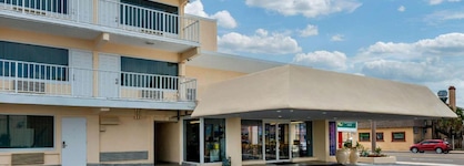Quality Inn Daytona Beach Oceanfront