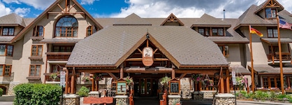 Banff Caribou Lodge And Spa