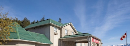 Ramada Limited Golden