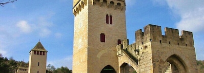 Campanile Cahors