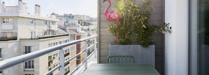 Moxy Paris Bastille France