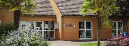 Comfort Hotel Orleans Saran