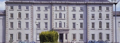 Seven Oaks Hotel