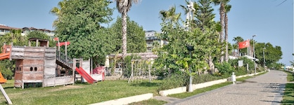 Seaden Corolla Hotel