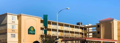 La Quinta Inn By Wyndham Austin Capitol   Downtown