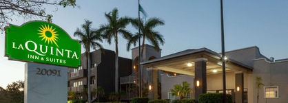 La Quinta Inn & Suites By Wyndham Ft. Myers-Sanibel Gateway