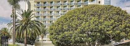 Fairmont Miramar Bungalows