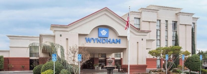 Wyndham Visalia