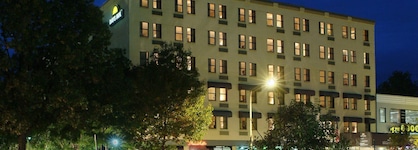 Days Inn By Wyndham Washington Dc Connecticut Avenue