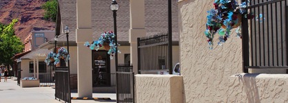 Bowen Motel