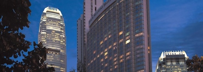 Four Seasons Hotel Hong Kong