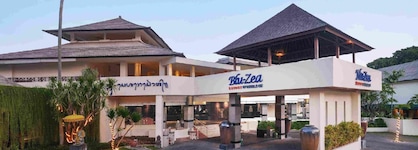 Blu-Zea Resort By Double-Six