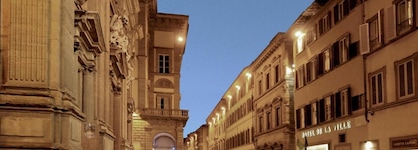 Hotel De La Ville