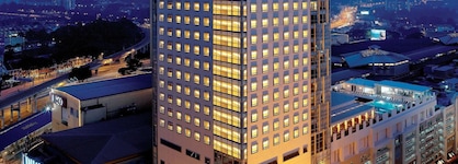 St. Giles Boulevard Hotel