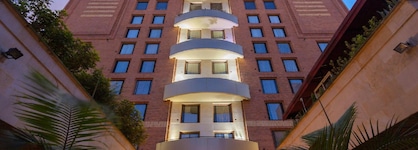 Ghl Hotel Capital