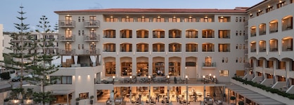 Theartemis Palace