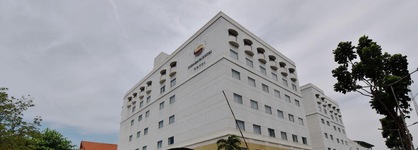 Surabaya Suites Hotel Powered By Archipelago