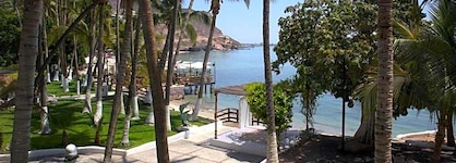 La Concha Beach Hotel & Club