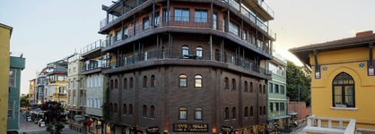 Seven Hills Hotel
