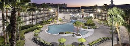Avanti International Resort