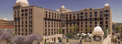 Ct Hotel