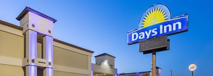 Days Inn By Wyndham Tonawanda Buffalo