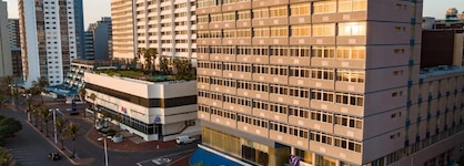 Gooderson Tropicana Hotel