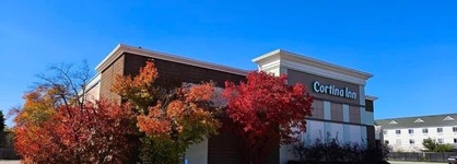 Cortina Inn