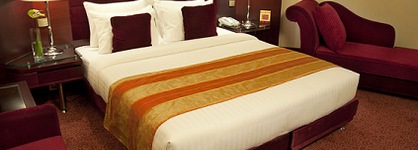 Hotel Grand Azadi