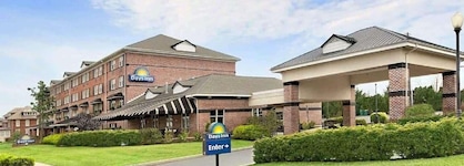 Days Inn By Wyndham Hershey