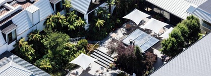 Commodore Airport Hotel