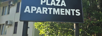 Central Plaza Port Douglas Apartments