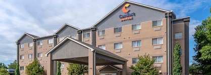 Comfort Suites