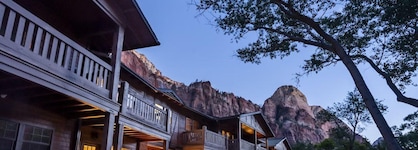 Zion Lodge