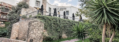 Hotel La Abadia Tradicional