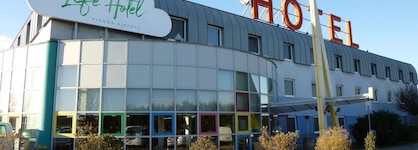 Life Hotel