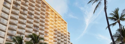 OUTRIGGER Waikīkī Paradise Hotel