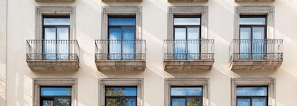 Hotel Duquesa De Cardona