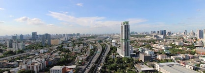 Grand Tower Inn Rama Vi Hotel