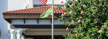 Inn At Pelican Bay