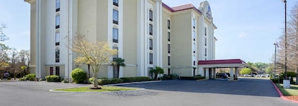 Comfort Suites University Downtown