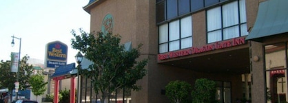Best Western Plus Dragon Gate Inn