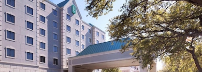 Embassy Suites Houston Near The Galleria