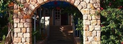 Avra Hotel