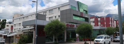 Hotel Embassy